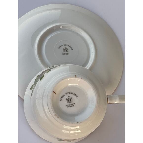 Vintage Duchess Bone China Porcelain English Cup & Saucer - Picture 7 of 8